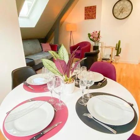 Vivez A Pied - A 2 Pas Du Chateau, Des Musees, Du Marche, Des Restaurants Et Au Pied Du Port De Plaisance Appartamento Caen