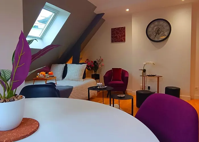 Vivez A Pied - A 2 Pas Du Chateau, Des Musees, Du Marche, Des Restaurants Et Au Pied Du Port De Plaisance Apartment